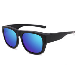 Polarized Lifestyle Sunglasses With 100% UV Protection Polycarbonate Frame Sunglasses supplier