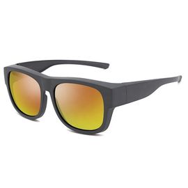 Polarized Lifestyle Sunglasses With 100% UV Protection Polycarbonate Frame Sunglasses supplier