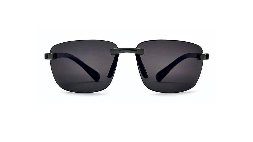 Impact Resistant Mountain Climbing Sunglasses Anti Glare Size Customized supplier